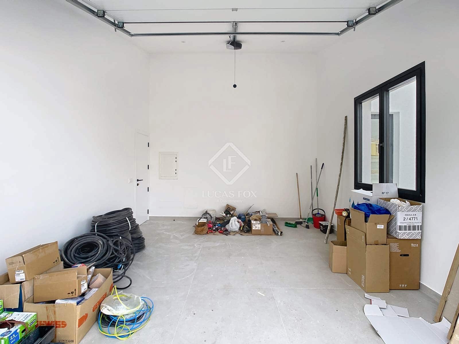 3 soverom Villa til salgs i Ciutadella de Menorca med svømmebasseng garasje - € 980 000 (Ref: 9386708)