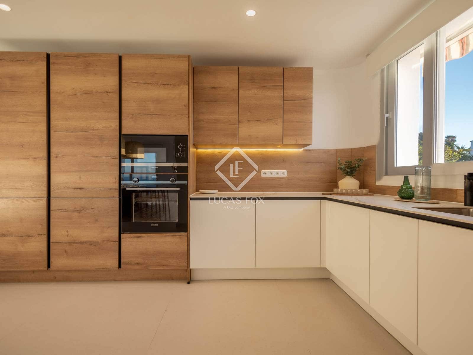 5 soveværelse Villa til salg i Salobrena - € 2.750.000 (Ref: 9386709)