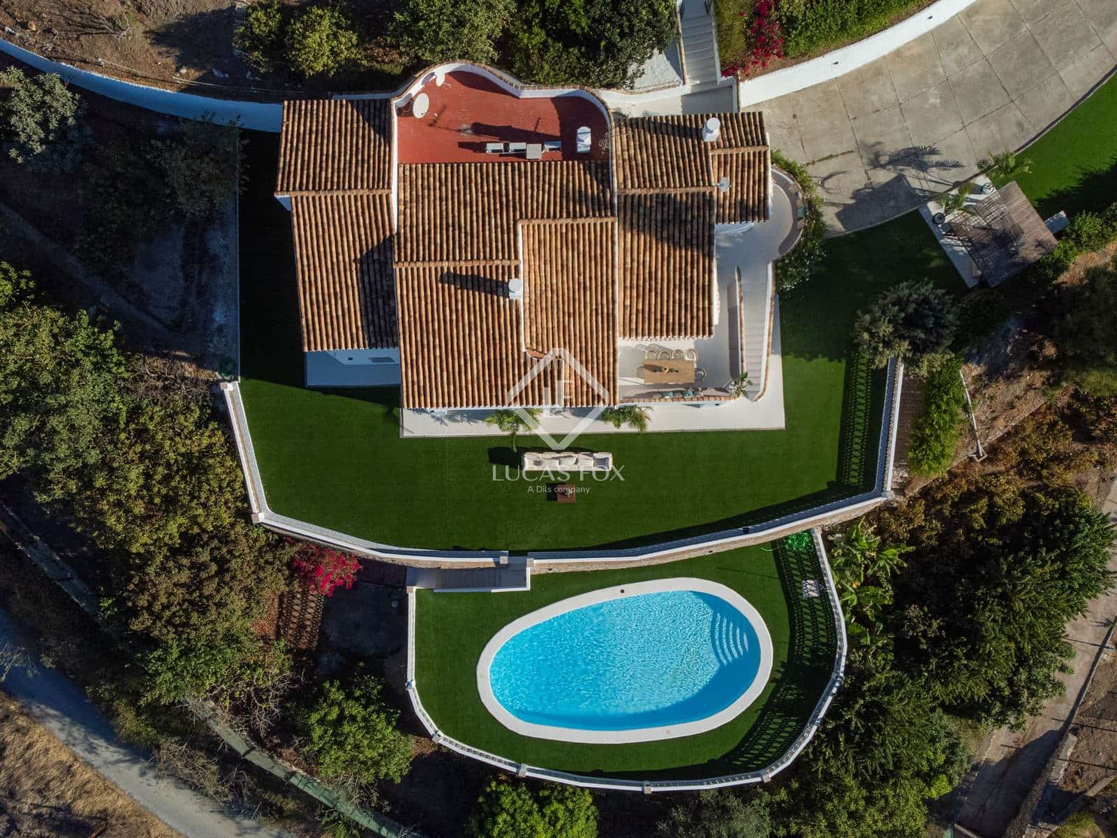 5 soveværelse Villa til salg i Salobrena - € 2.750.000 (Ref: 9386709)