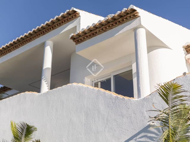 Chalet de 5 habitaciones en Salobreña en venta - 2.495.000 € (Ref: 9386709)
