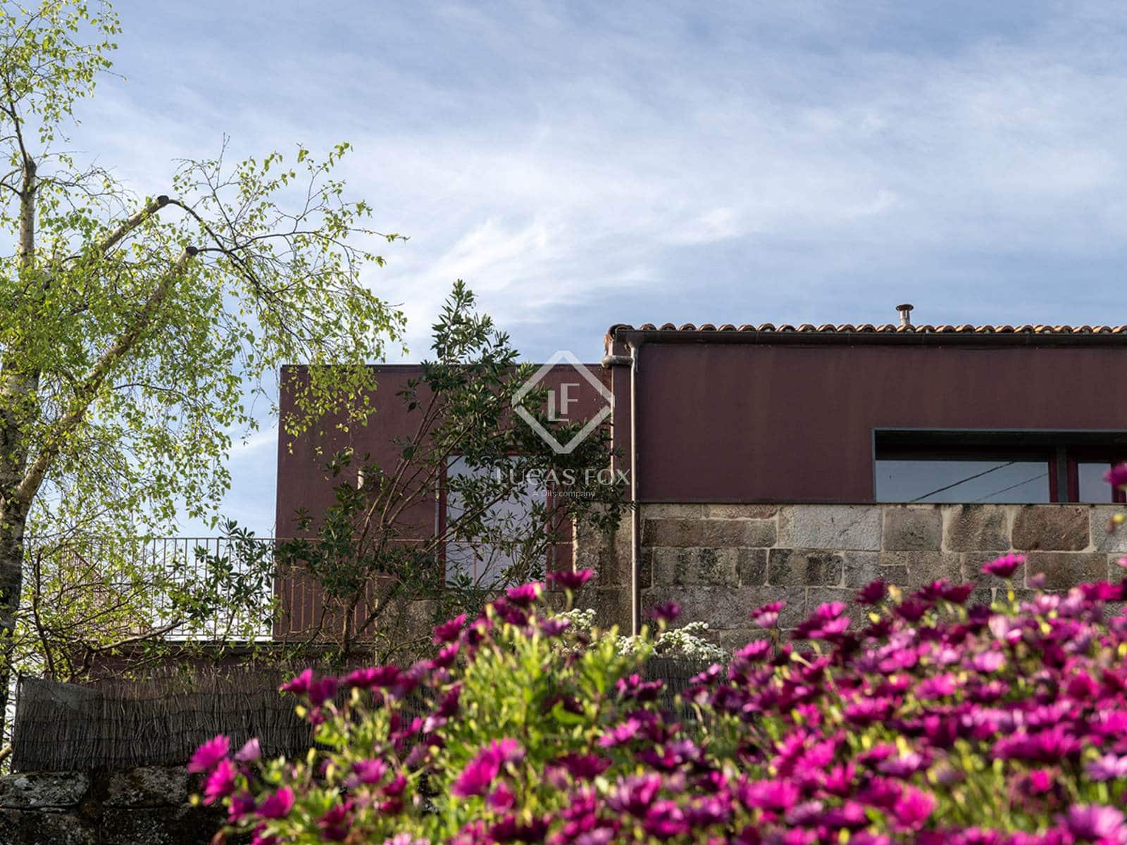 10 bedroom Villa for sale in A Caniza with pool garage - € 1,150,000 (Ref: 9388176)