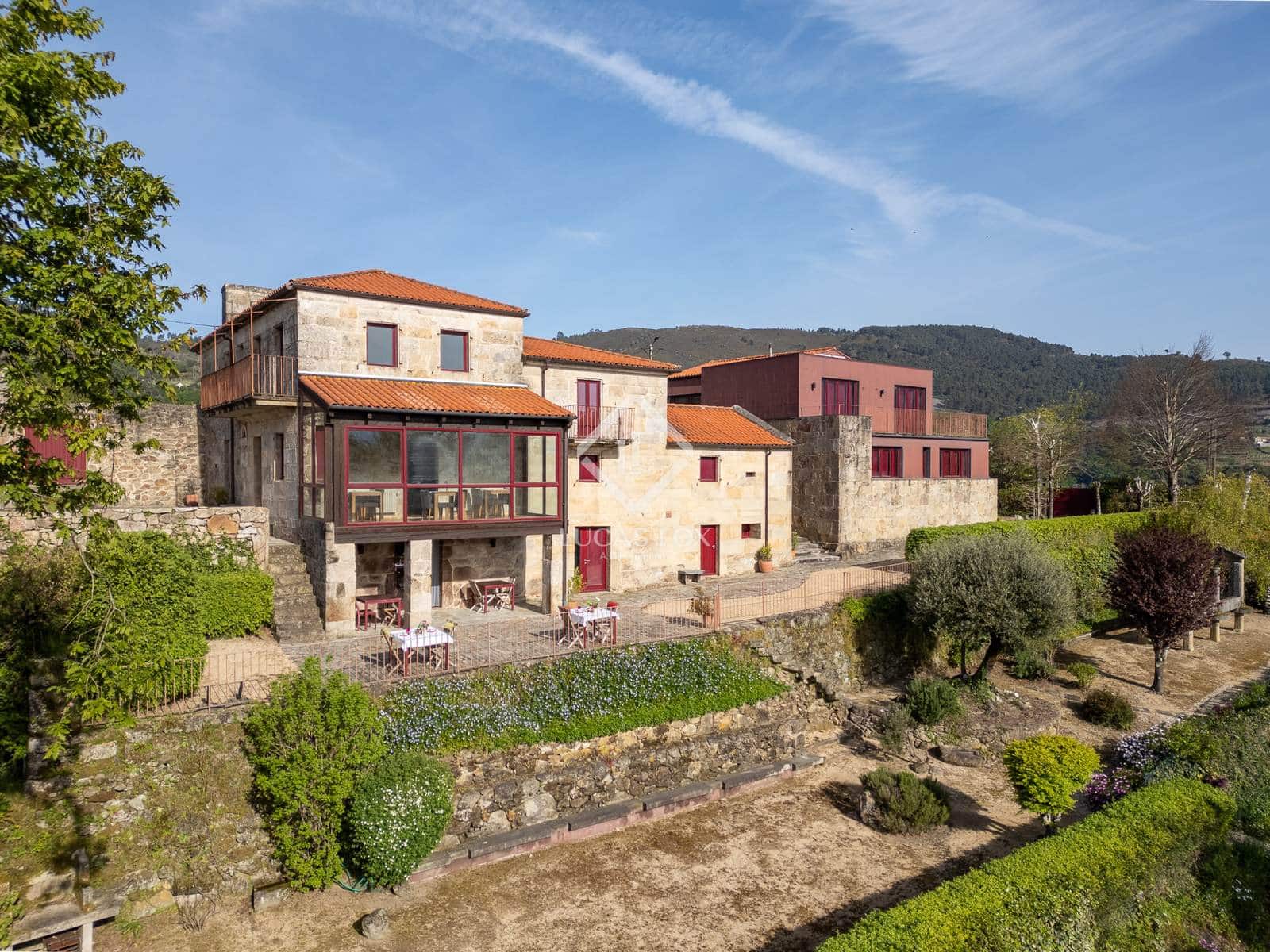 10 bedroom Villa for sale in A Caniza with pool garage - € 1,150,000 (Ref: 9388176)