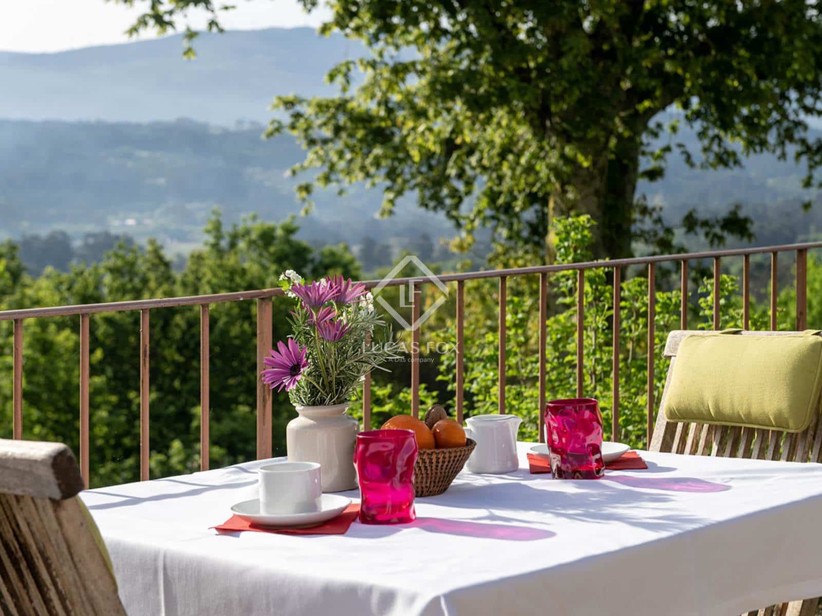 10 bedroom Villa for sale in A Caniza with pool garage - € 1,150,000 (Ref: 9388176)