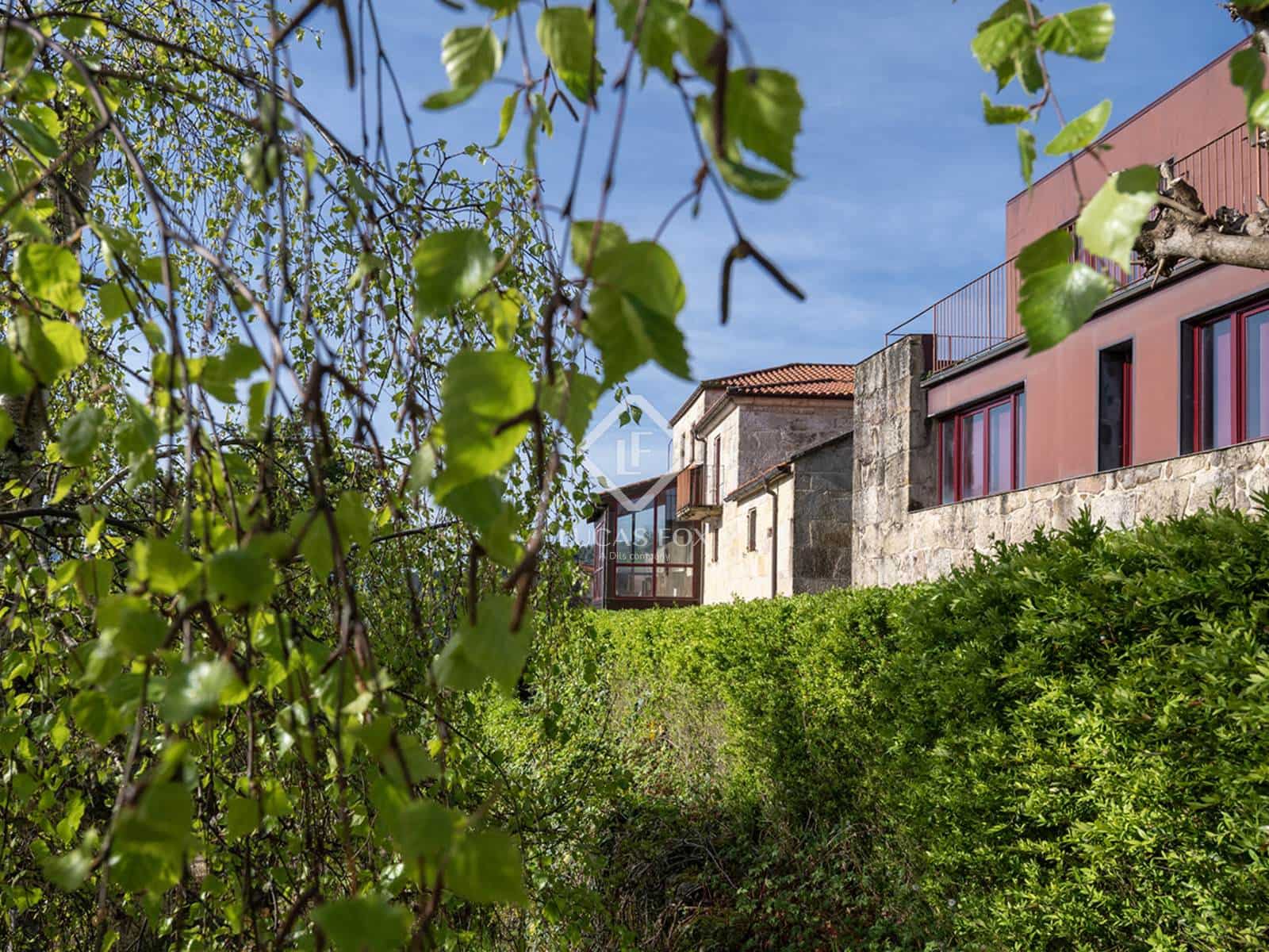 10 bedroom Villa for sale in A Caniza with pool garage - € 1,150,000 (Ref: 9388176)