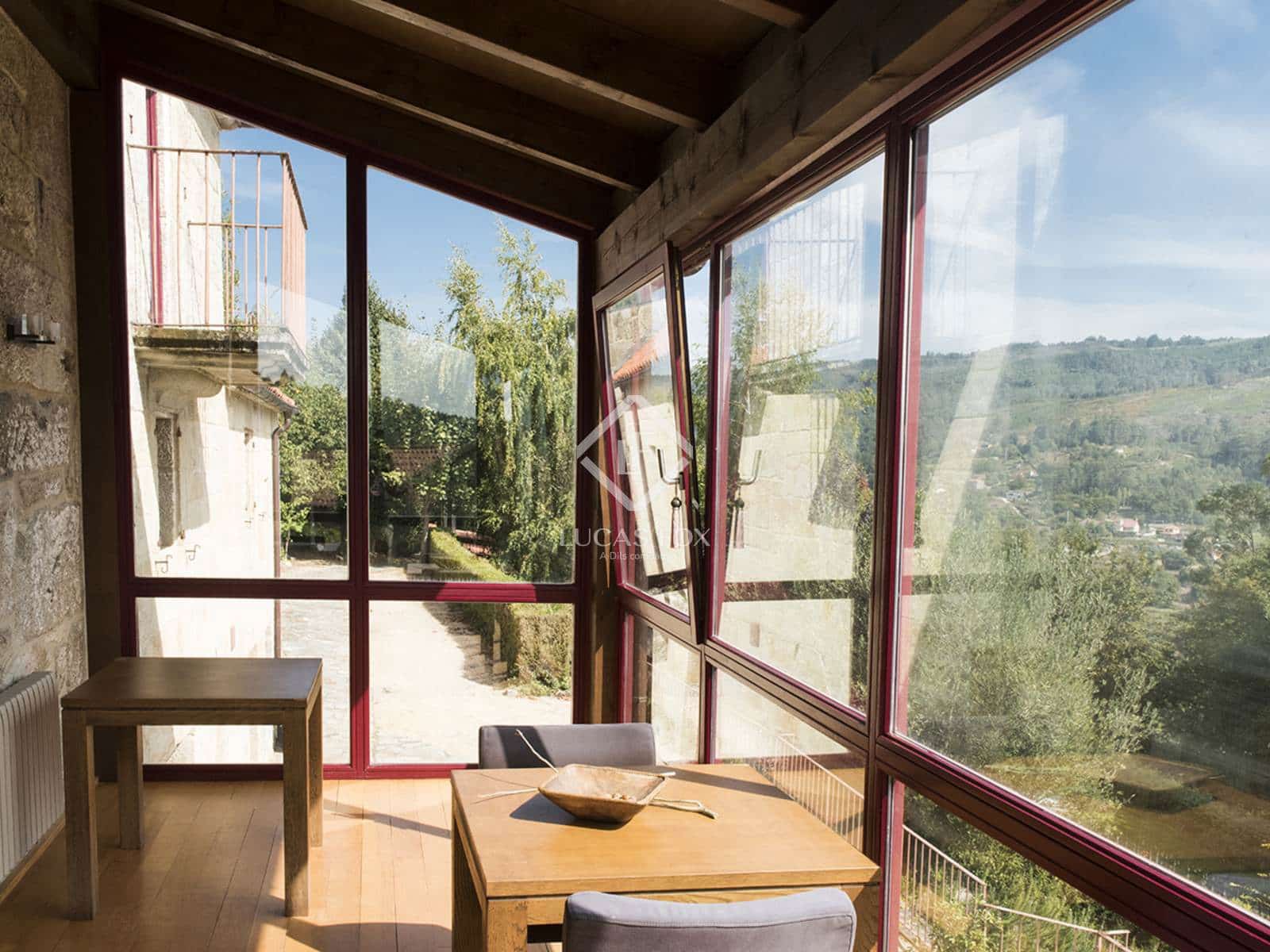 10 bedroom Villa for sale in A Caniza with pool garage - € 1,150,000 (Ref: 9388176)