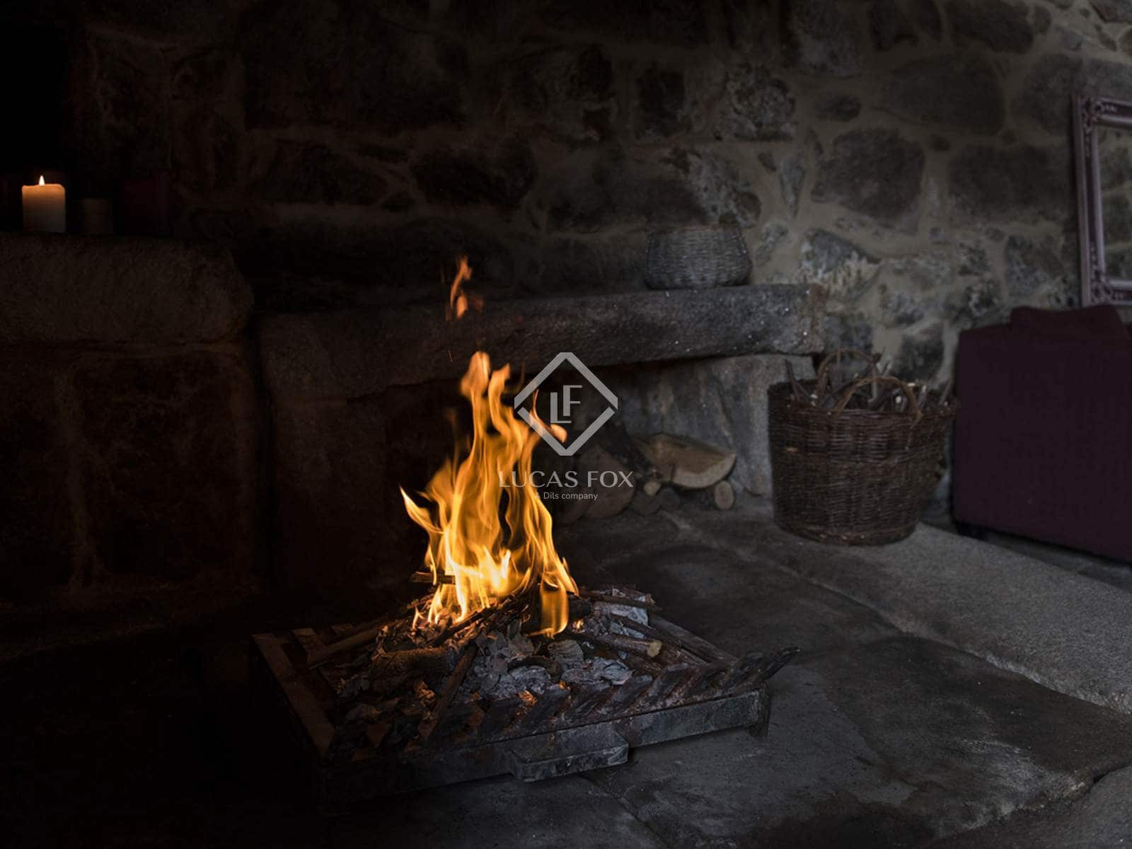 10 bedroom Villa for sale in A Caniza with pool garage - € 1,150,000 (Ref: 9388176)