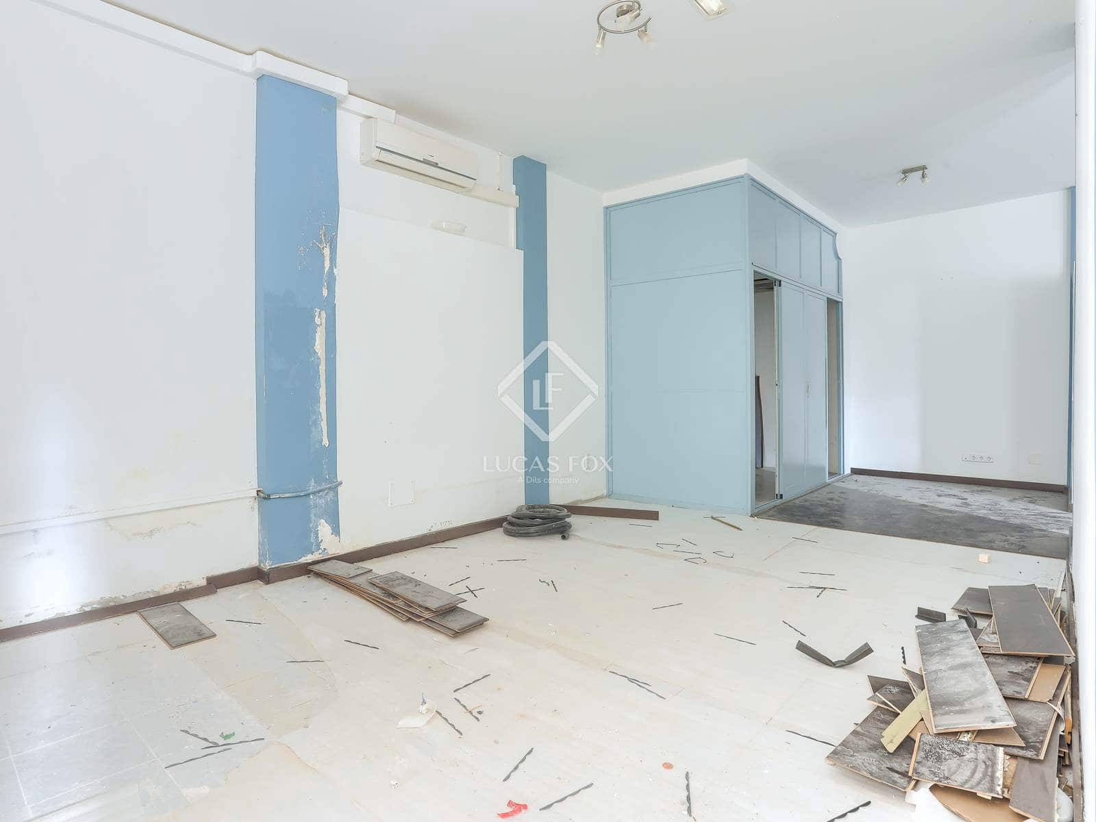 Commercieel te koop in Capdepera - € 1.300.000 (Ref: 9388447)