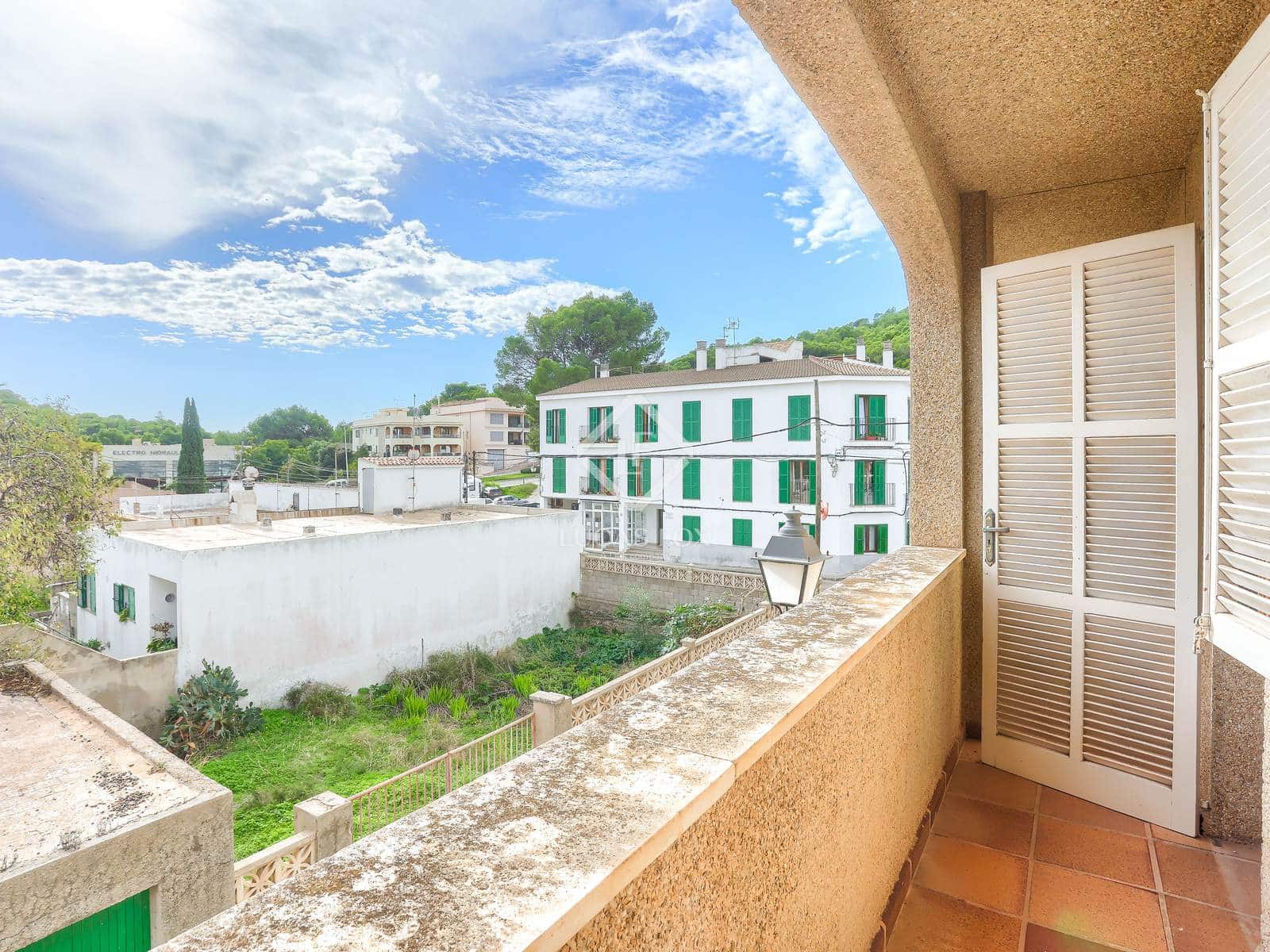 Commercieel te koop in Capdepera - € 1.300.000 (Ref: 9388447)