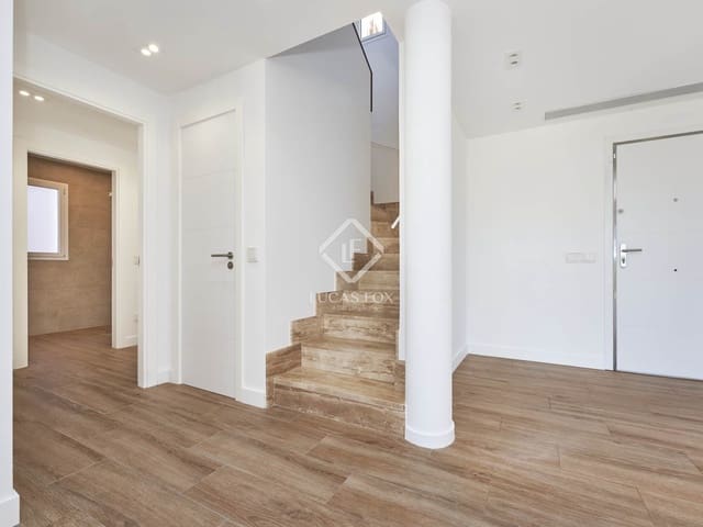 3 soveværelse Villa til salg i Santa Ponsa, Calvià med swimmingpool garage - € 1.750.000 (Ref: 9388448)