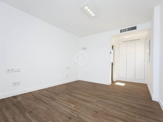 3 soveværelse Villa til salg i Santa Ponsa, Calvià med swimmingpool garage - € 1.750.000 (Ref: 9388448)