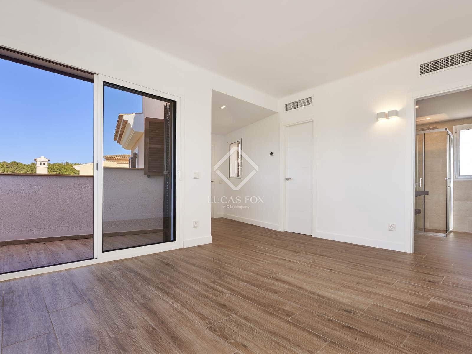 3 bedroom Villa for sale in Santa Ponsa with pool garage - € 1,750,000 (Ref: 9388448)