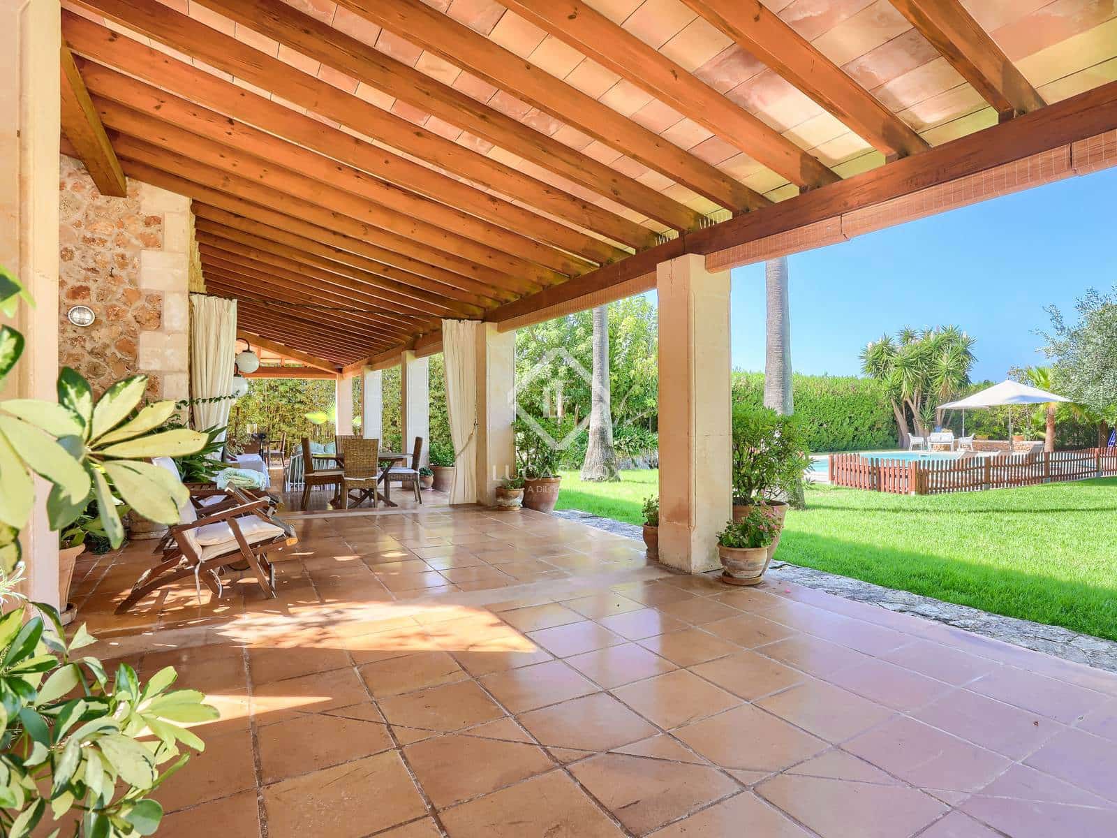 5 slaapkamer Finca/Landhuis te koop in Santa Maria del Cami met garage - € 2.950.000 (Ref: 9388449)