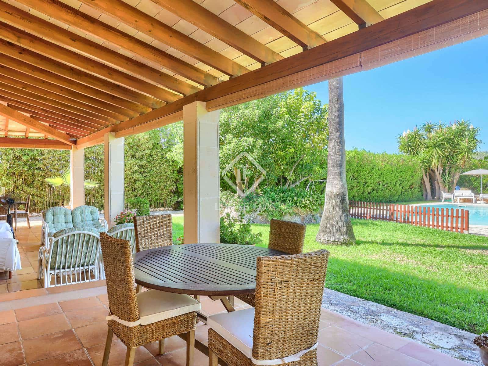 5 slaapkamer Finca/Landhuis te koop in Santa Maria del Cami met garage - € 2.950.000 (Ref: 9388449)