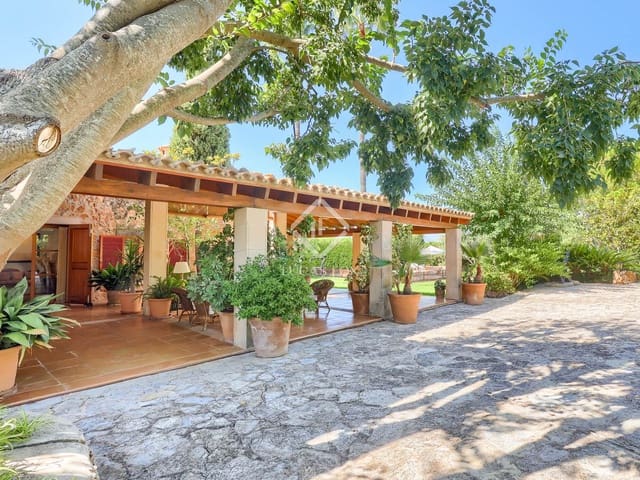 5 bedroom Finca/Country House for sale in Santa María del Camí with garage - € 2,950,000 (Ref: 9388449)