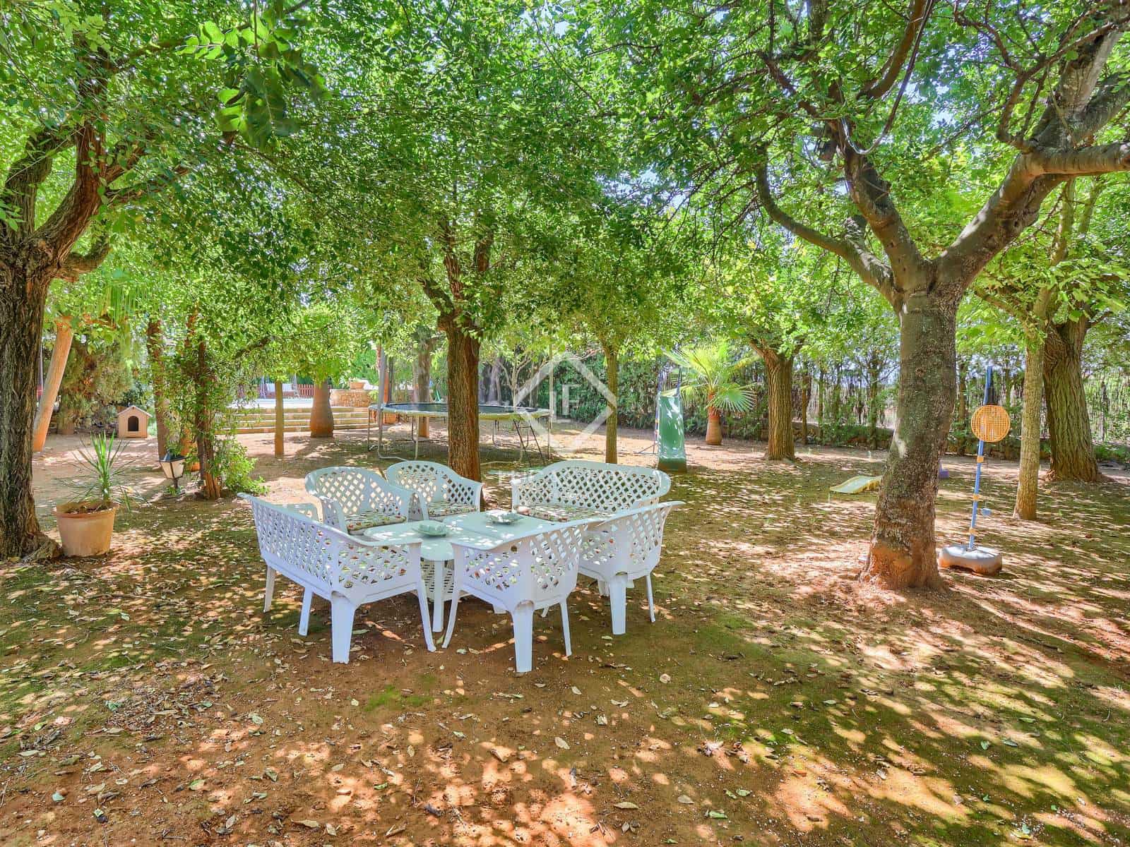 5 slaapkamer Finca/Landhuis te koop in Santa Maria del Cami met garage - € 2.950.000 (Ref: 9388449)