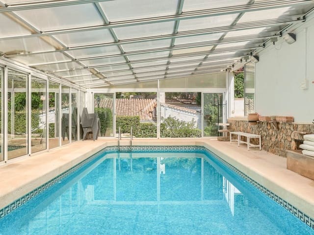 5 soveværelse Villa til salg i Bendinat, Calvià med swimmingpool garage - € 9.000.000 (Ref: 9388450)