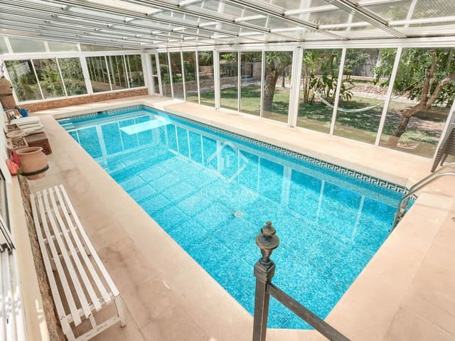 Chalet de 5 habitaciones en Bendinat, Calvià en venta con piscina garaje - 9.000.000 € (Ref: 9388450)