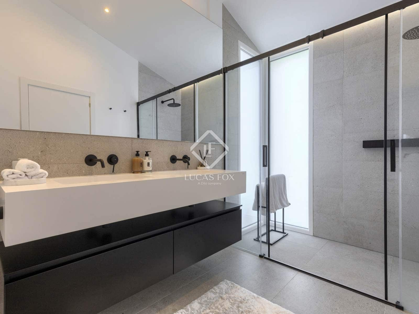 5 bedroom Villa for sale in Boadilla del Monte with pool garage - € 2,990,000 (Ref: 9388662)