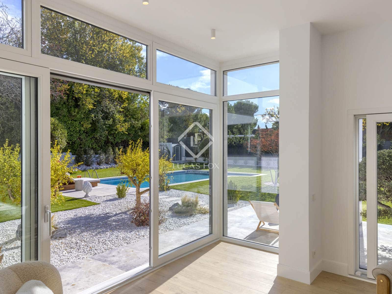 5 bedroom Villa for sale in Boadilla del Monte with pool garage - € 2,990,000 (Ref: 9388662)