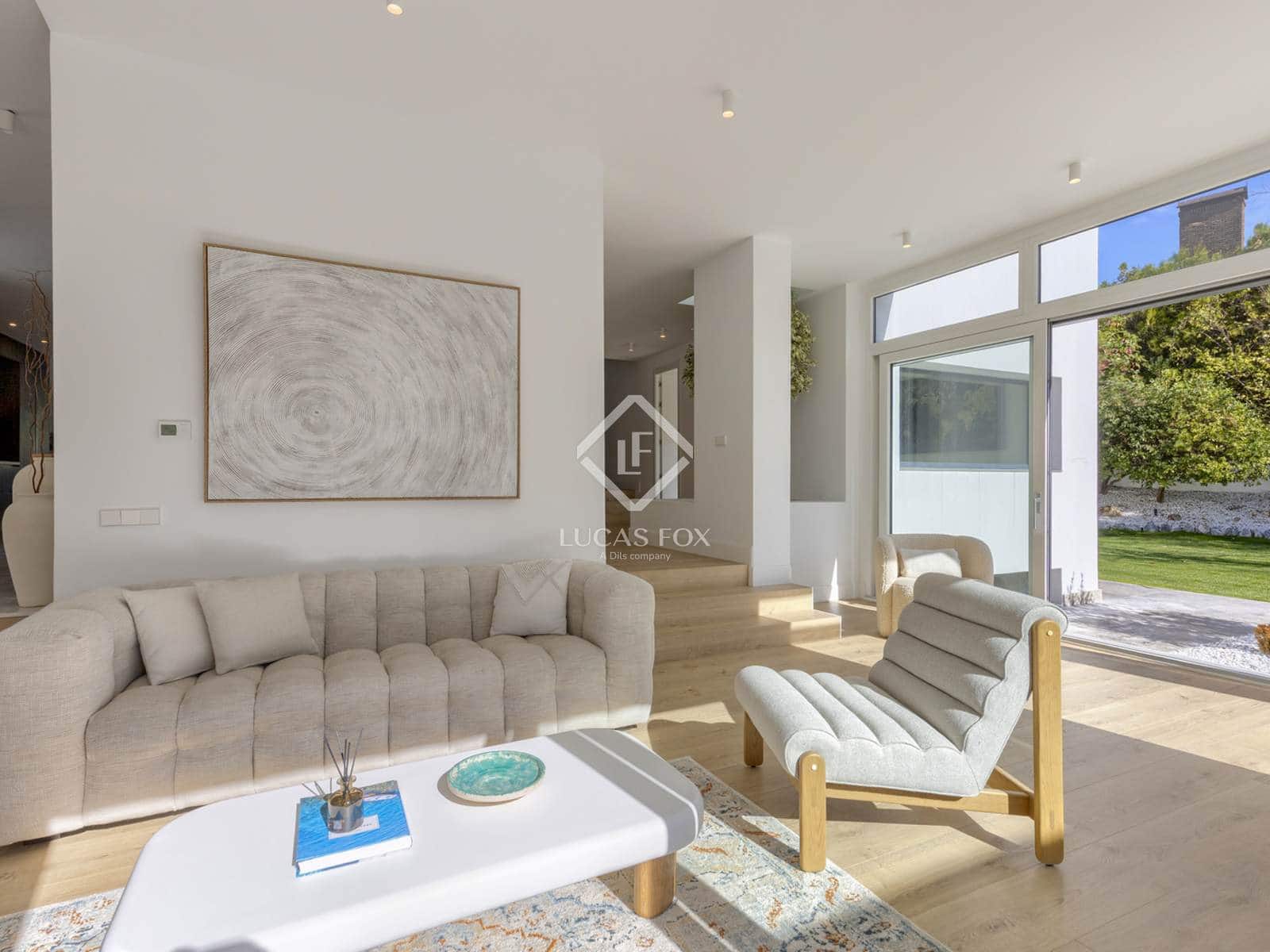 5 bedroom Villa for sale in Boadilla del Monte with pool garage - € 2,990,000 (Ref: 9388662)