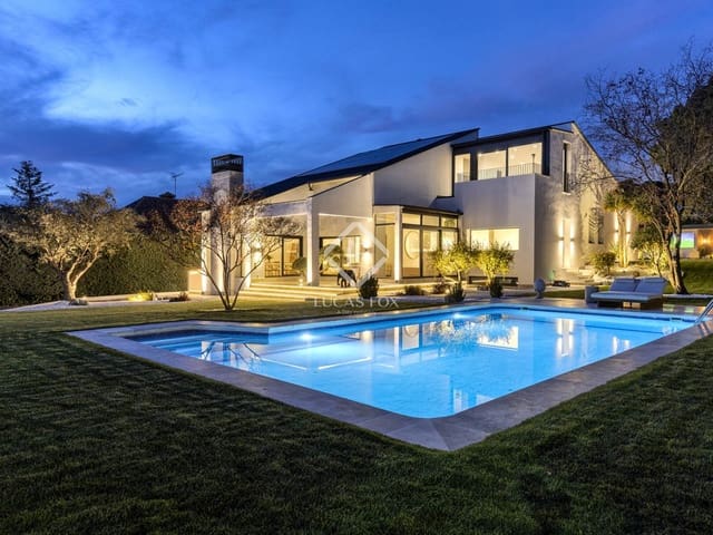 5 slaapkamer Villa te koop in Boadilla del Monte met zwembad garage - € 2.990.000 (Ref: 9388662)