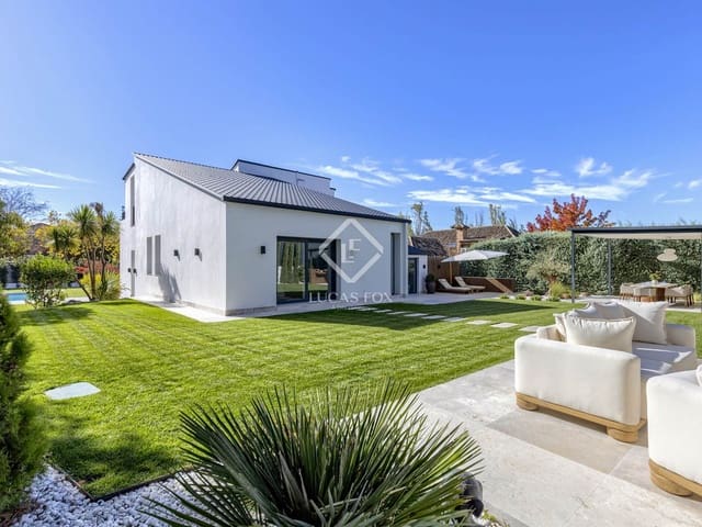 5 slaapkamer Villa te koop in Boadilla del Monte met zwembad garage - € 2.990.000 (Ref: 9388662)