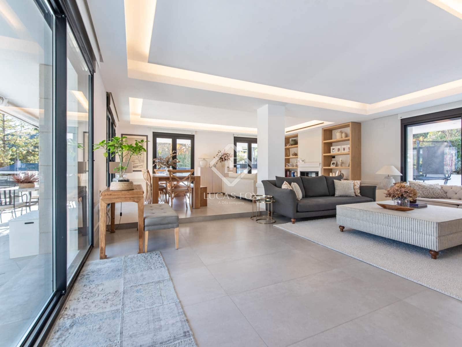 6 bedroom Villa for sale in Boadilla del Monte with pool garage - € 3,900,000 (Ref: 9388663)