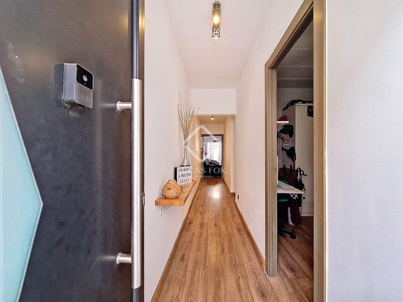 3 bedroom Villa for sale in Vilanova i la Geltru - € 270,000 (Ref: 9388665)