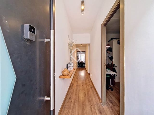 3 bedroom Villa for sale in Vilanova i la Geltrú - € 270,000 (Ref: 9388665)