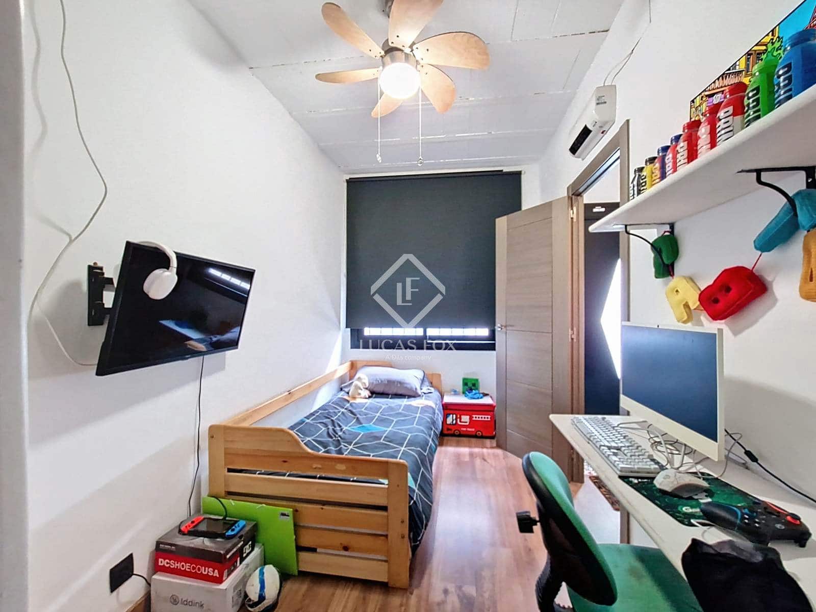 3 bedroom Villa for sale in Vilanova i la Geltru - € 270,000 (Ref: 9388665)