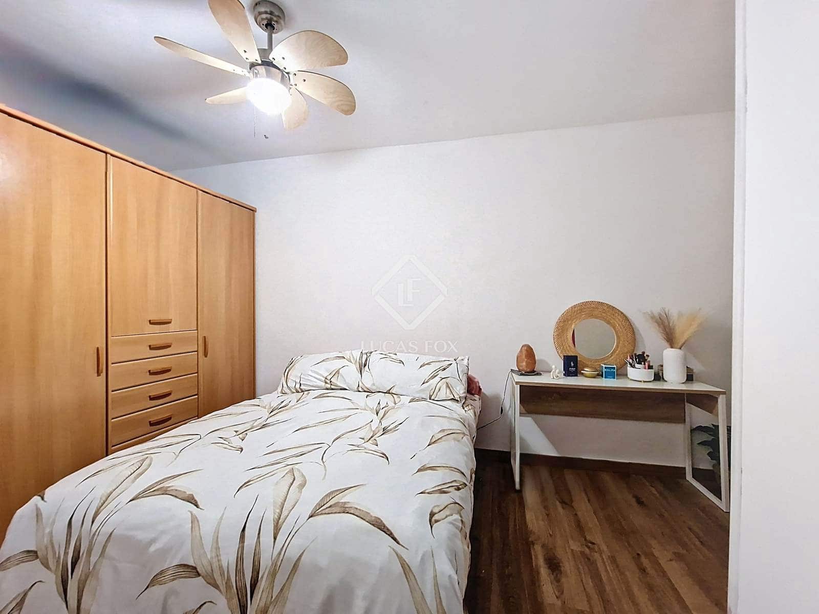 3 bedroom Villa for sale in Vilanova i la Geltru - € 270,000 (Ref: 9388665)