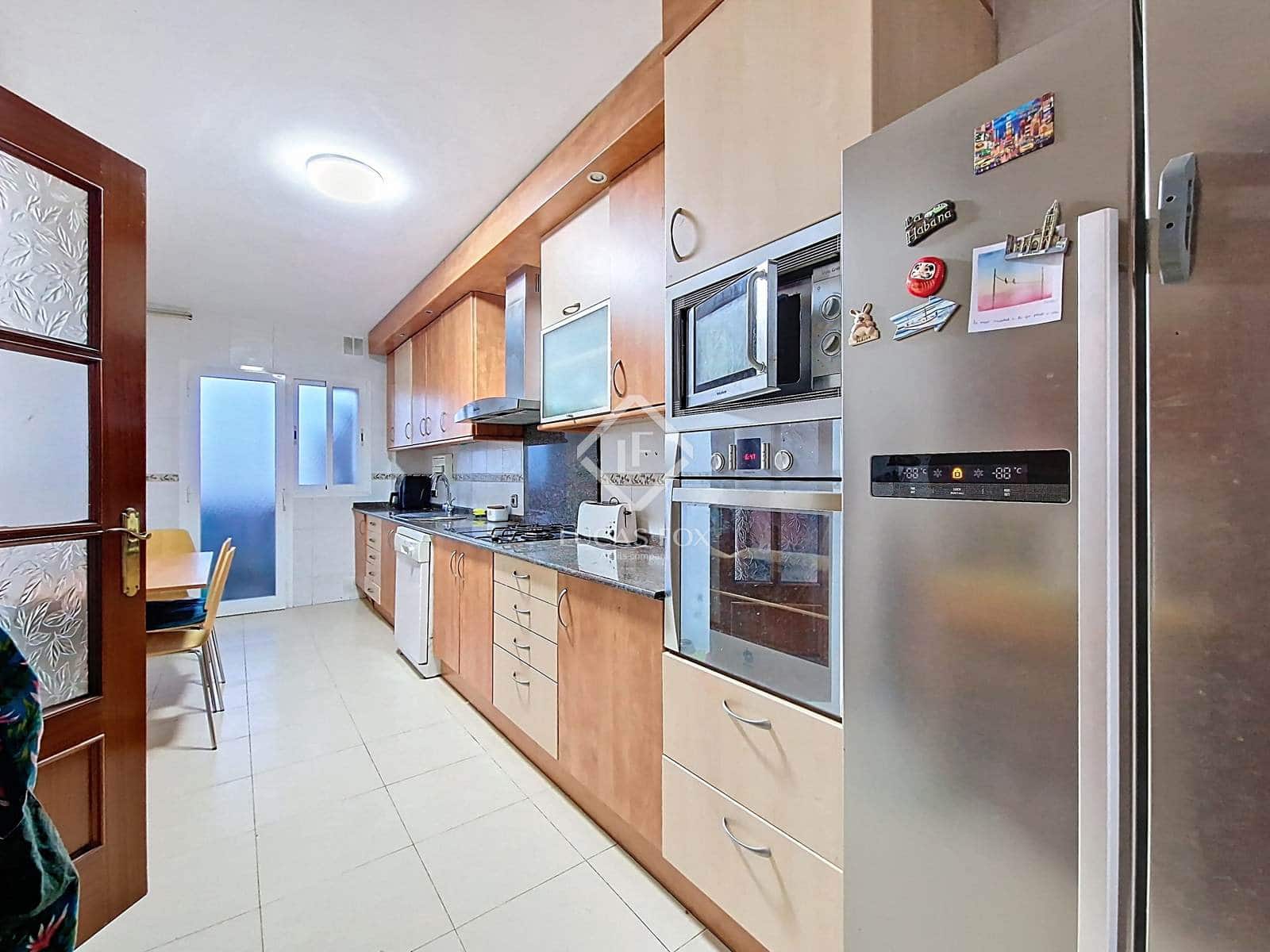 4 sypialnia Apartament na sprzedaż w Vilanova i la Geltru - 345 000 € (Ref: 9388667)