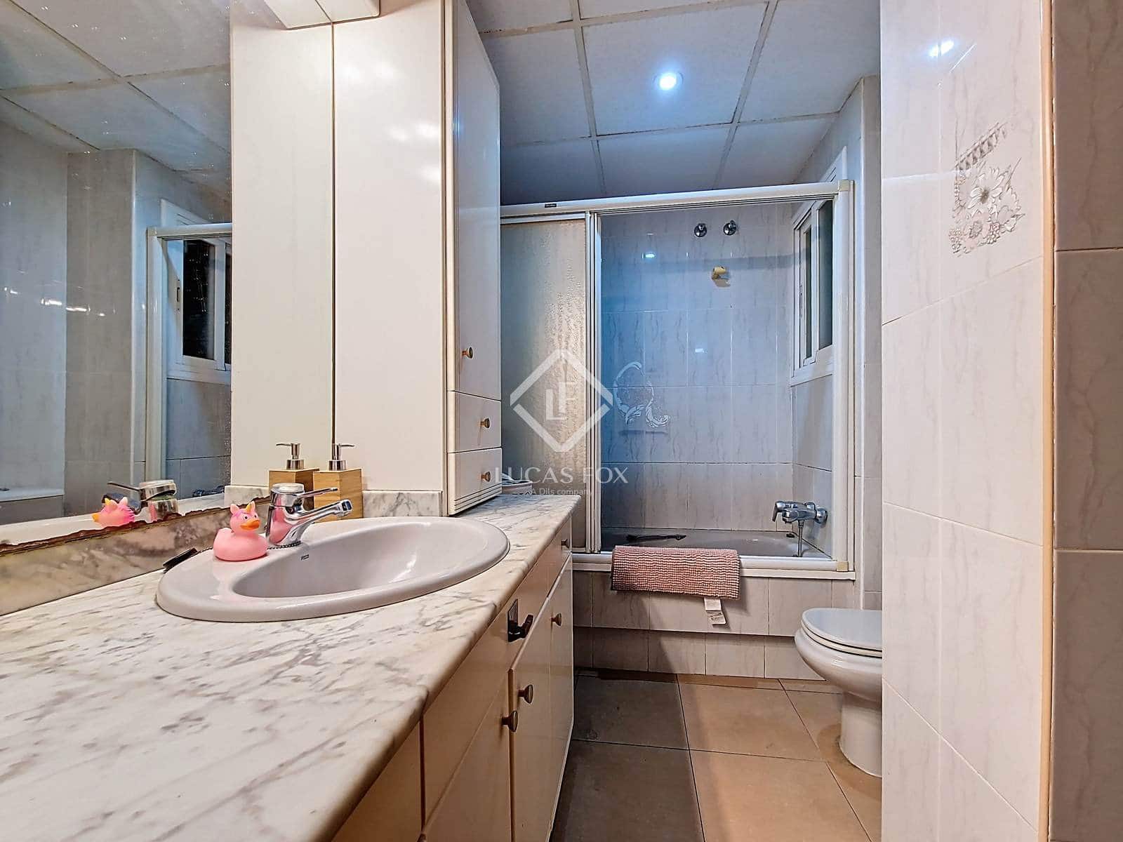 4 sypialnia Apartament na sprzedaż w Vilanova i la Geltru - 345 000 € (Ref: 9388667)