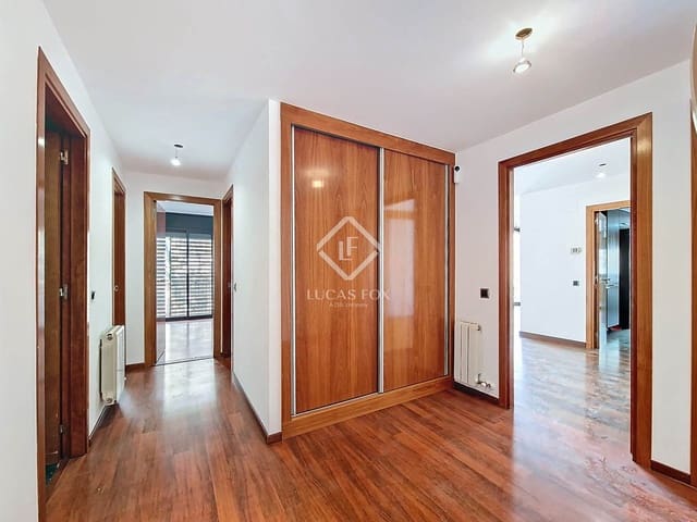 4 soverom Leilighet til salgs i Vilanova i la Geltrú med garasje - € 435 000 (Ref: 9388668)