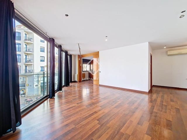 4 soverom Leilighet til salgs i Vilanova i la Geltrú med garasje - € 435 000 (Ref: 9388668)