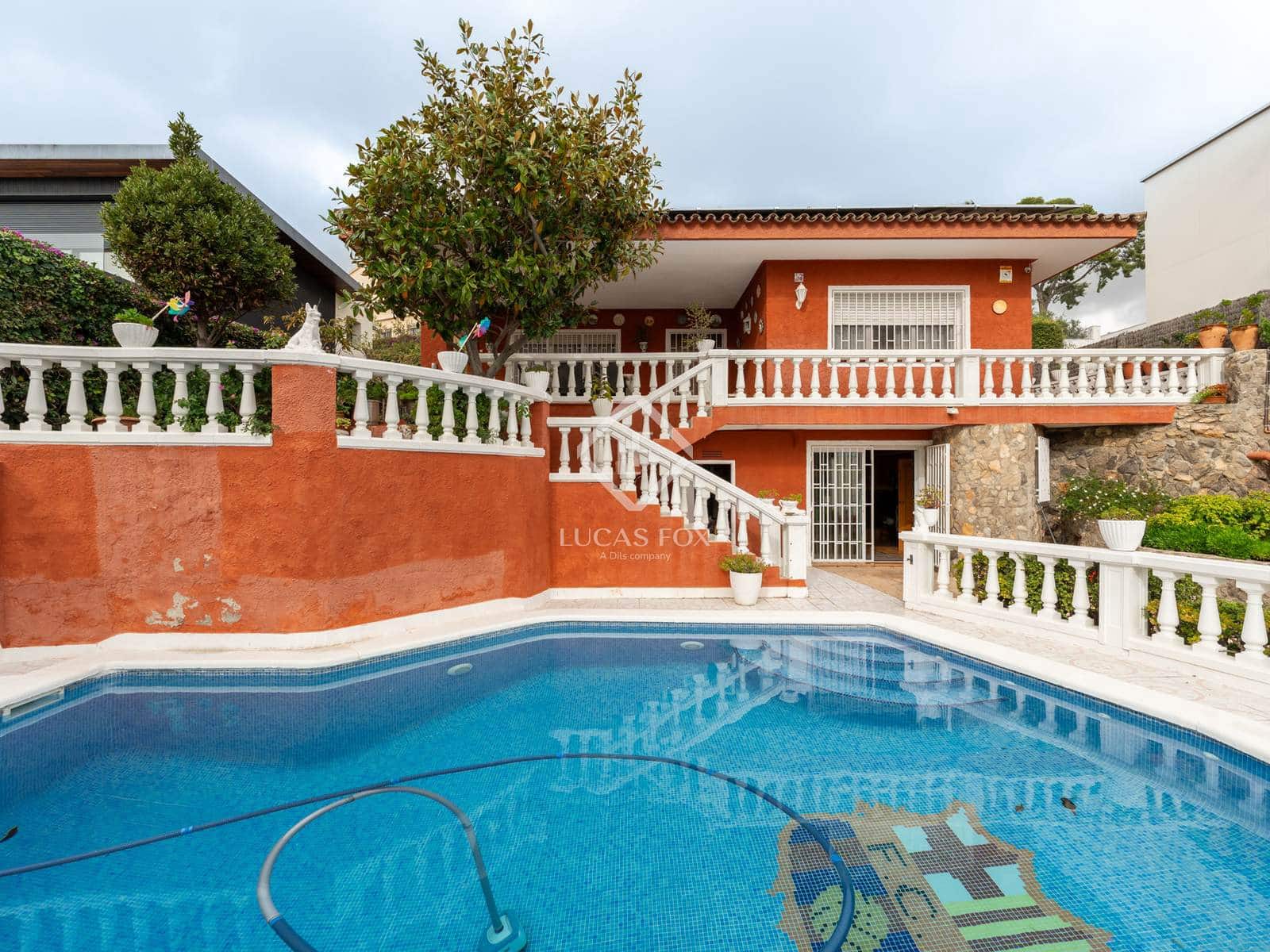 5 Zimmer Villa zu verkaufen in Castelldefels mit Pool Garage - 1.036.000 € (Ref: 9390814)