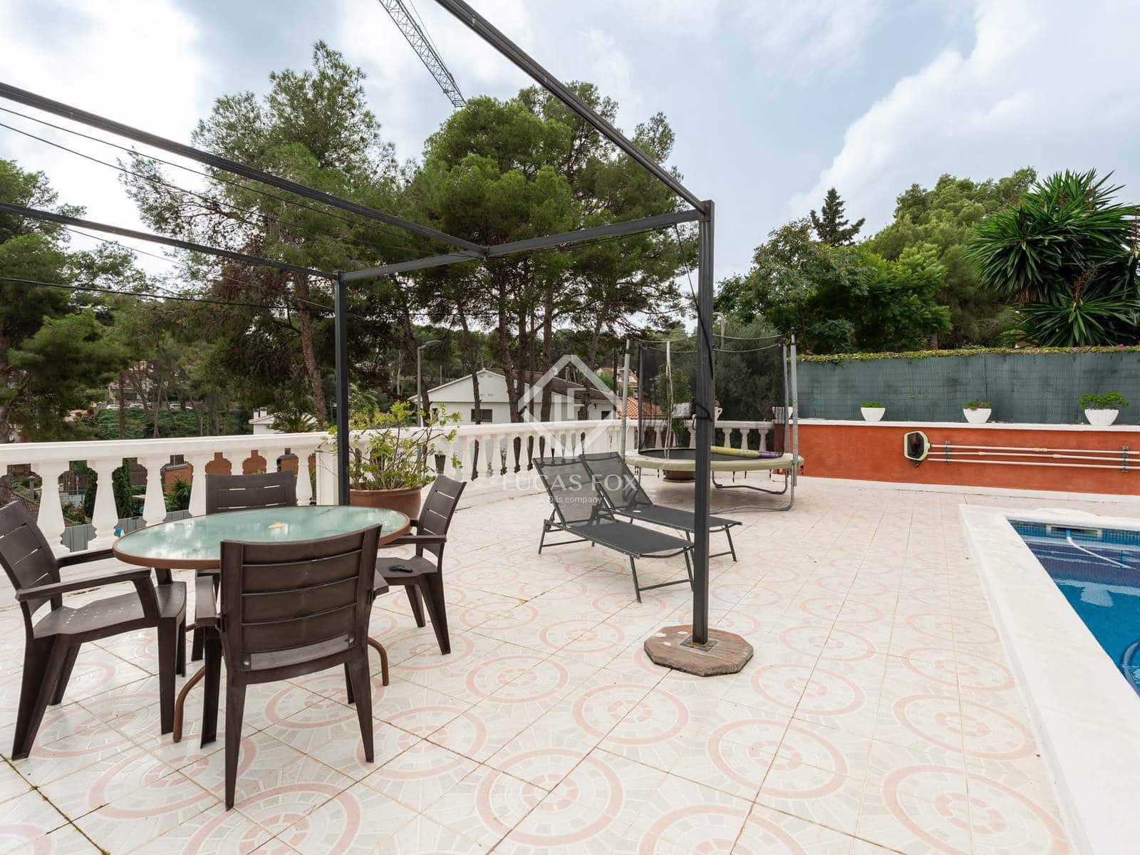 5 Zimmer Villa zu verkaufen in Castelldefels mit Pool Garage - 1.036.000 € (Ref: 9390814)