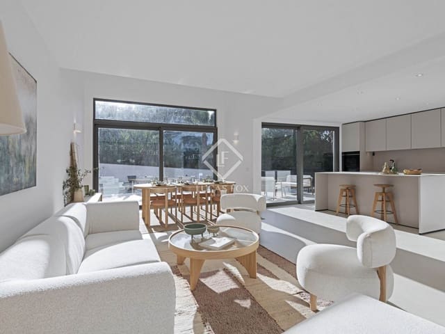 4 slaapkamer Villa te koop in Santa Ponsa, Calvià met zwembad garage - € 2.950.000 (Ref: 9394034)