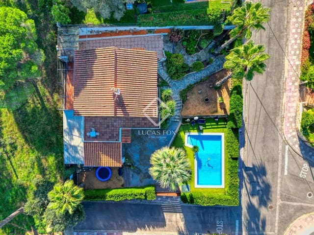 3 bedroom Villa for sale in Sant Feliu de Guíxols with pool garage - € 545,000 (Ref: 9394035)