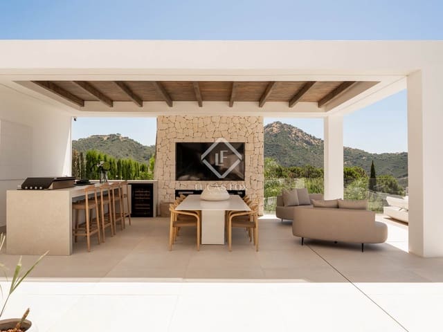 Chalet de 4 habitaciones en Benahavís en venta con piscina garaje - 7.995.000 € (Ref: 9394244)