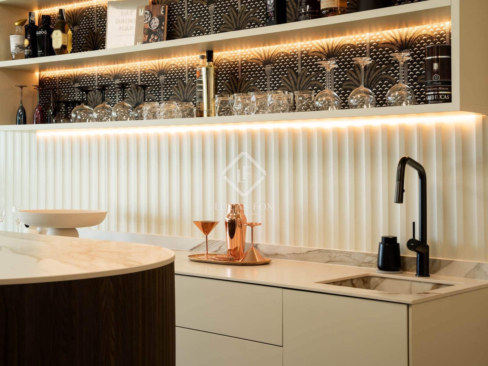 Chalet de 4 habitaciones en Benahavís en venta con piscina garaje - 7.995.000 € (Ref: 9394244)