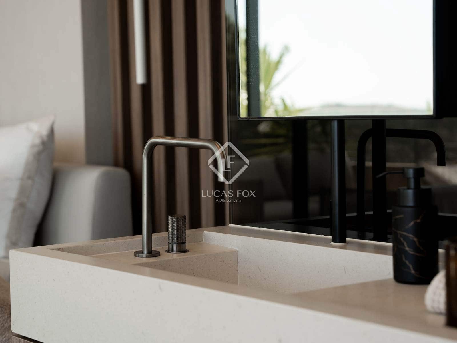 Chalet de 4 habitaciones en Benahavís en venta con piscina garaje - 7.995.000 € (Ref: 9394244)