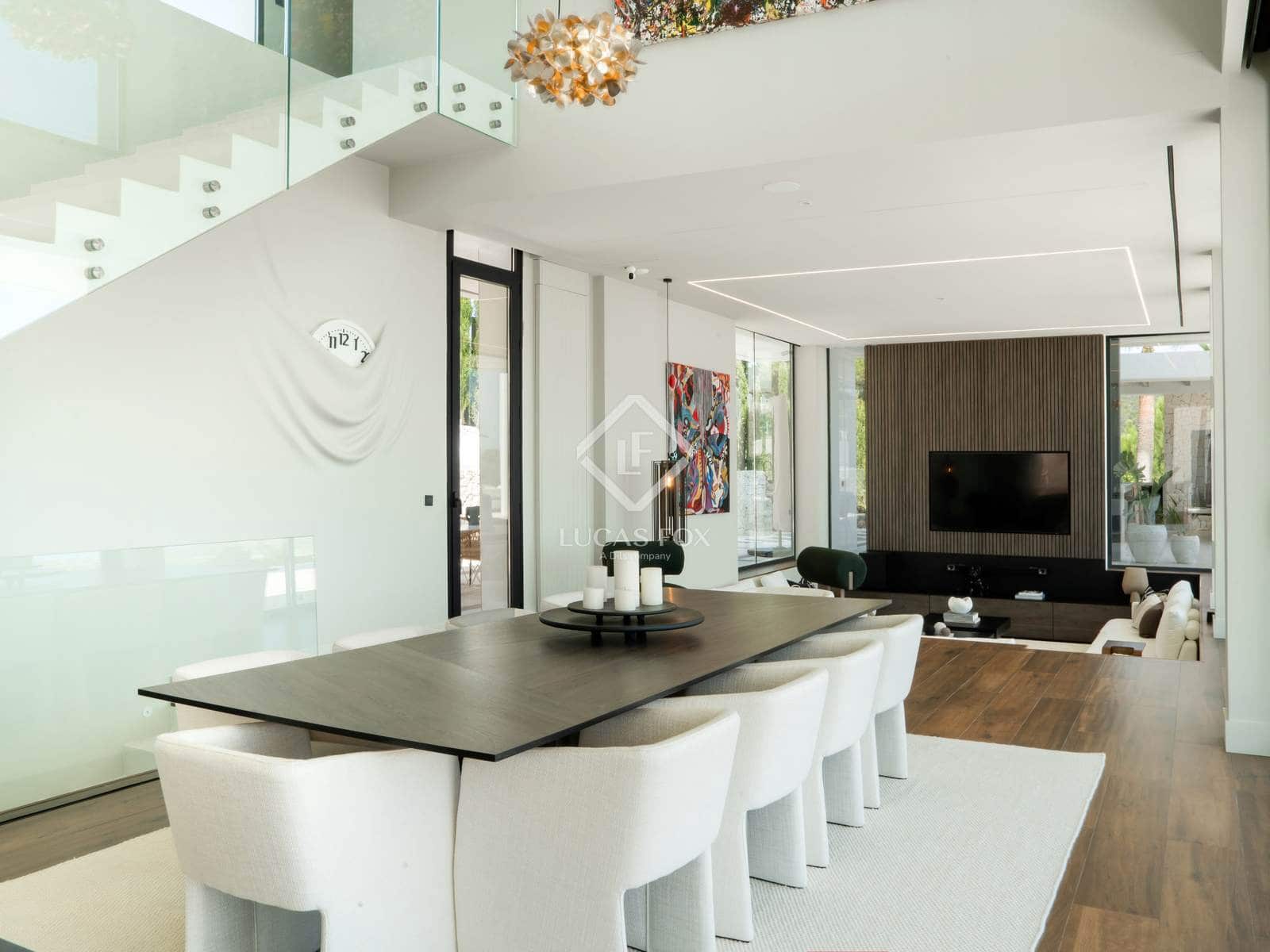 Chalet de 4 habitaciones en Benahavís en venta con piscina garaje - 7.995.000 € (Ref: 9394244)