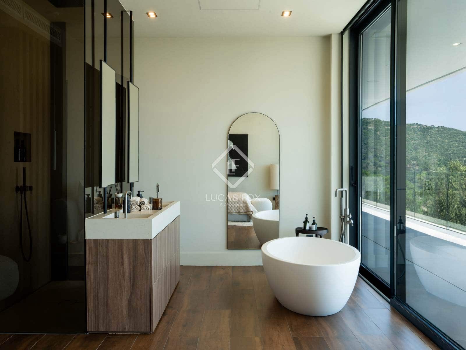 Chalet de 4 habitaciones en Benahavís en venta con piscina garaje - 7.995.000 € (Ref: 9394244)