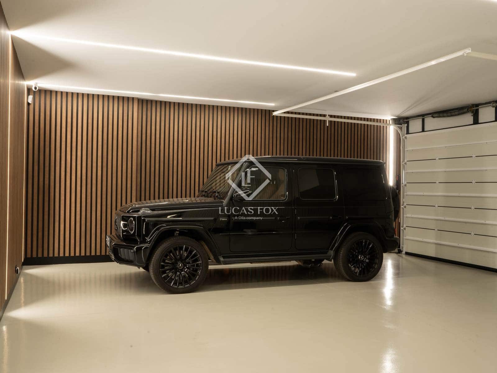 Chalet de 4 habitaciones en Benahavís en venta con piscina garaje - 7.995.000 € (Ref: 9394244)