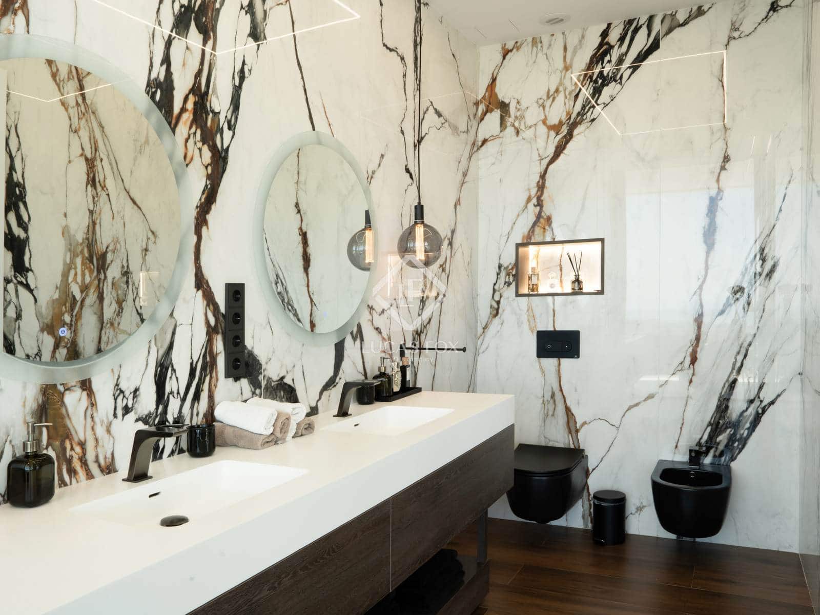 Chalet de 4 habitaciones en Benahavís en venta con piscina garaje - 7.995.000 € (Ref: 9394244)