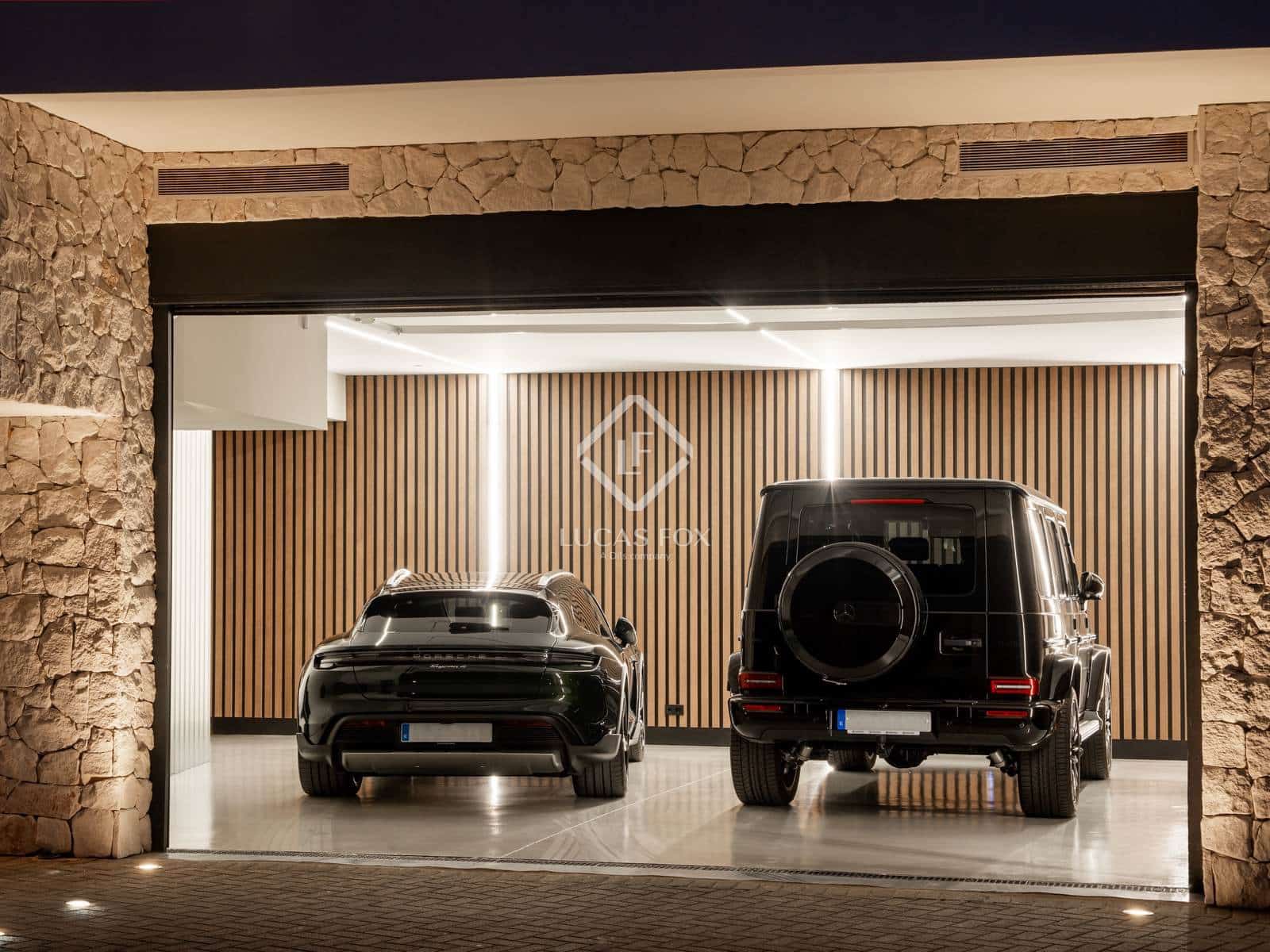 Chalet de 4 habitaciones en Benahavís en venta con piscina garaje - 7.995.000 € (Ref: 9394244)