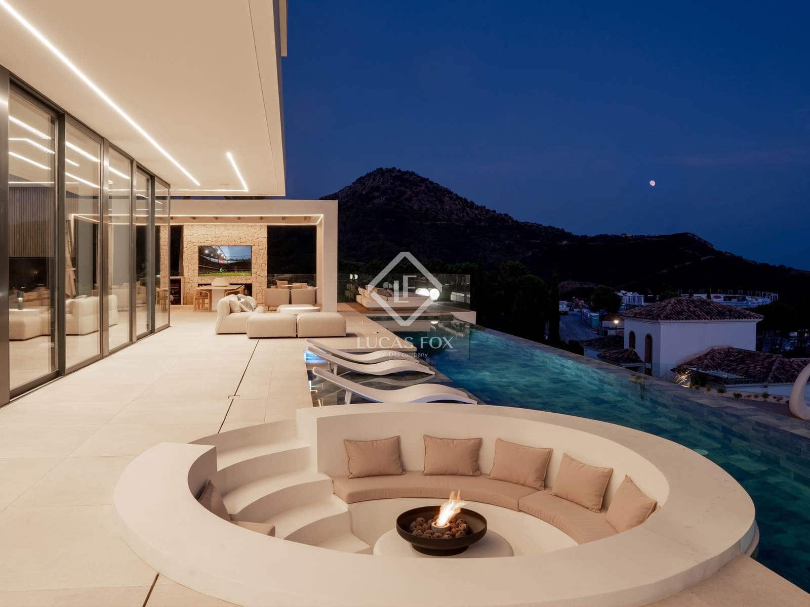 Chalet de 4 habitaciones en Benahavís en venta con piscina garaje - 7.995.000 € (Ref: 9394244)