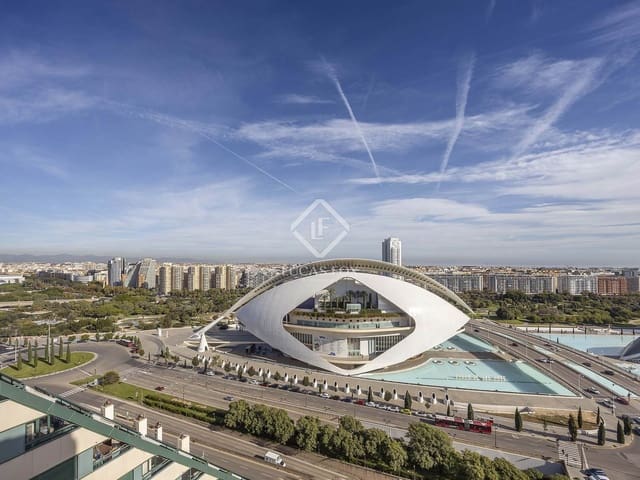 2 slaapkamer Penthouse te koop in Valencia stad met zwembad garage - € 895.000 (Ref: 9394245)