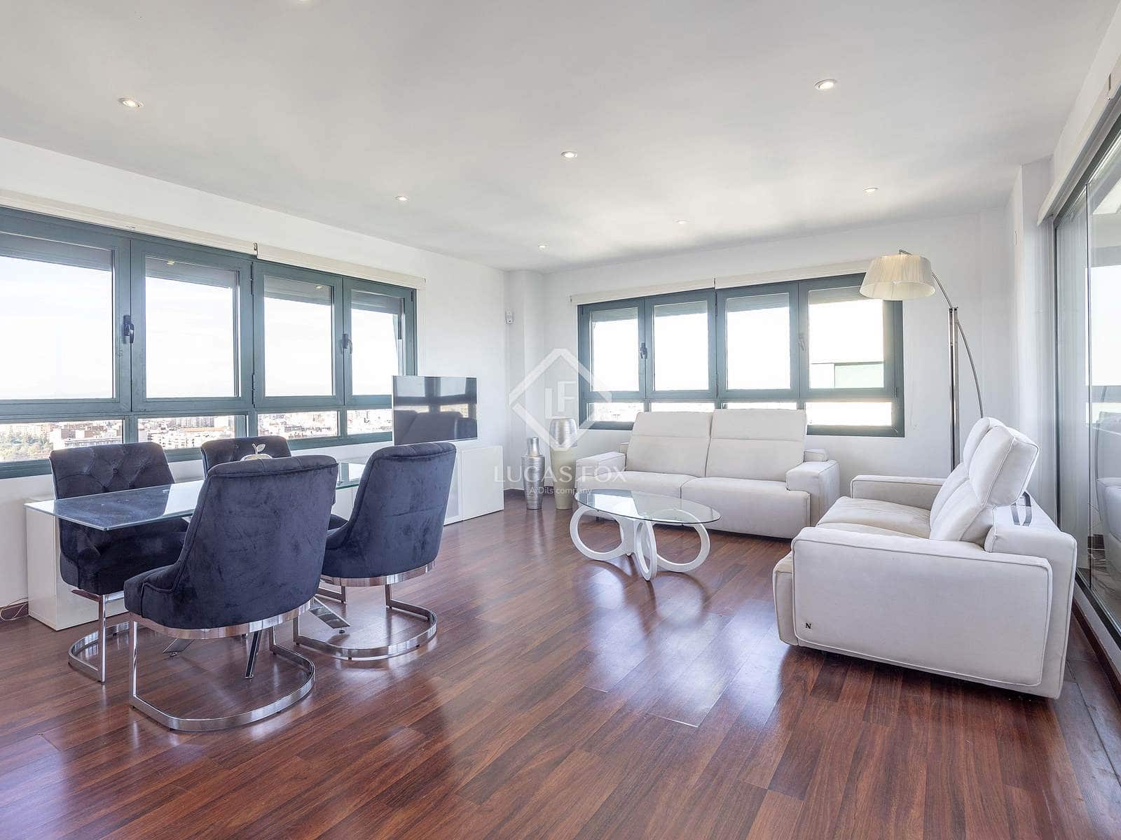 2 sypialnia Penthouse na sprzedaż w Miasto Walencja z basenem garażem - 895 000 € (Ref: 9394245)